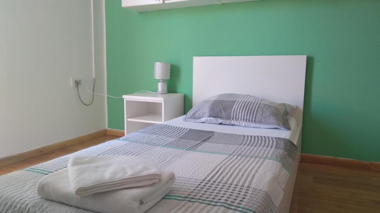 Apartmani "Lorenzo" Novalja Exterior photo